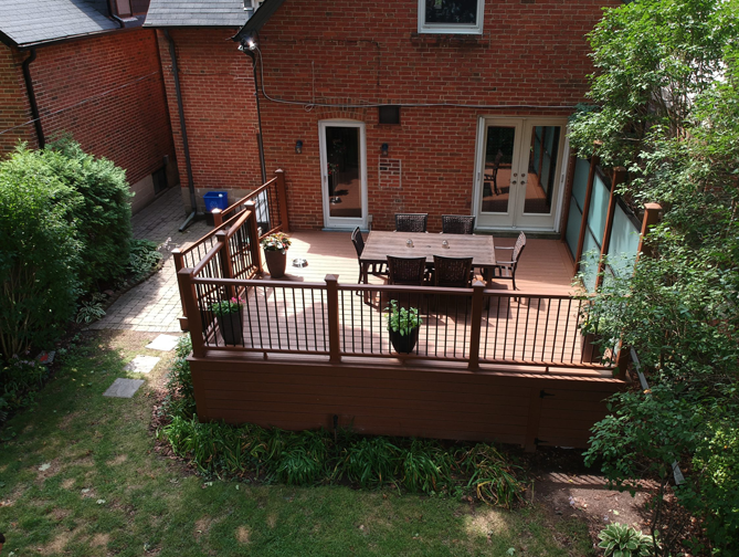 Urban-Oasis-Composite-Deck